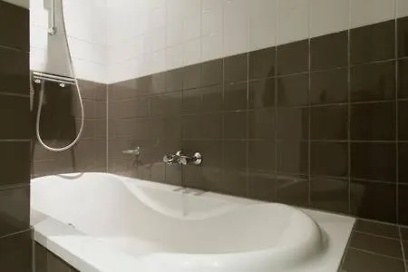 Konukevi Adam & Eve -